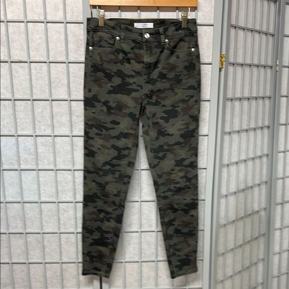 DYNDM KATE Camouflage Women’s Skinny Jeans, Size 27 - Picture 1 of 6